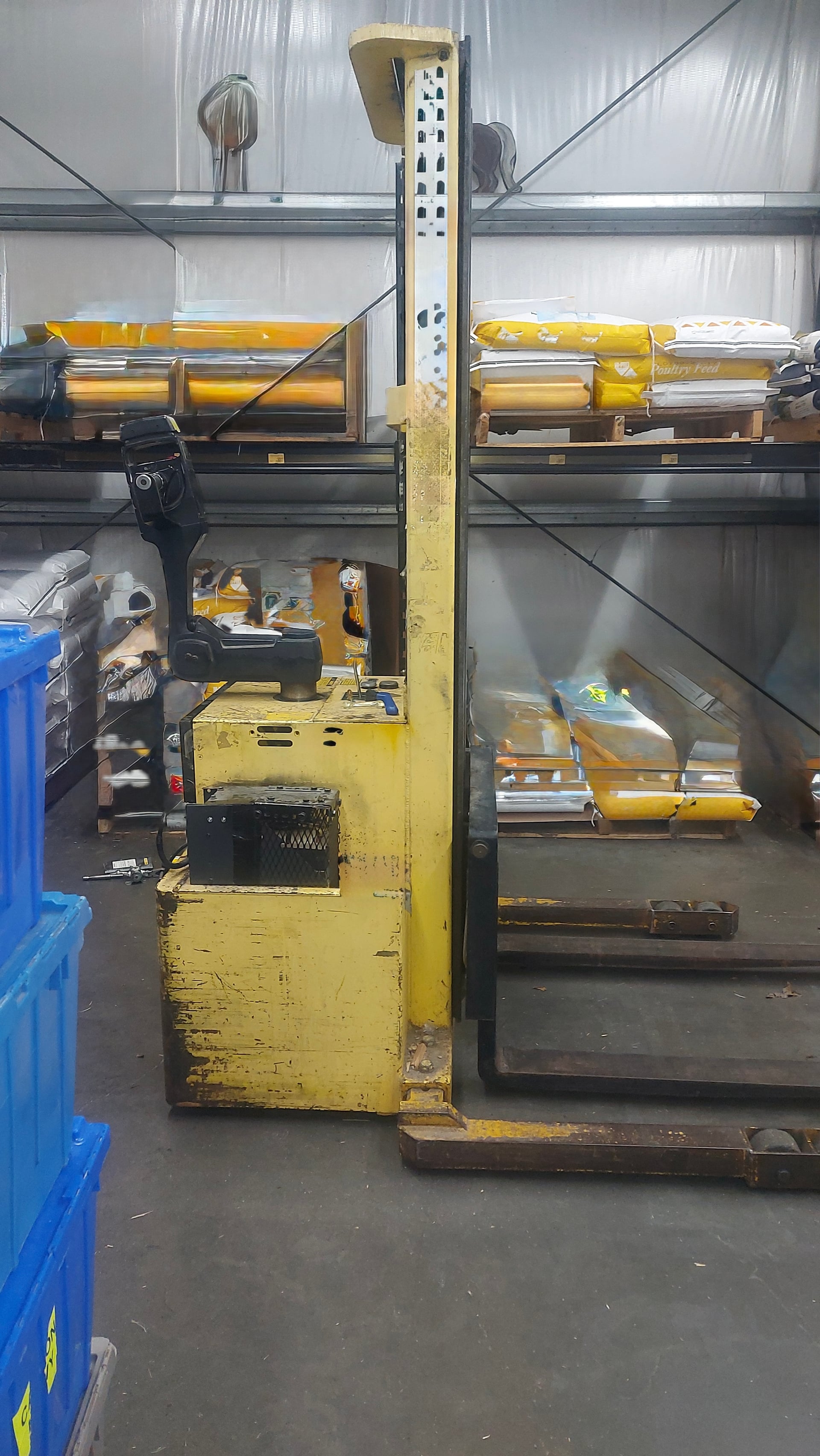 Mobile forklift repair